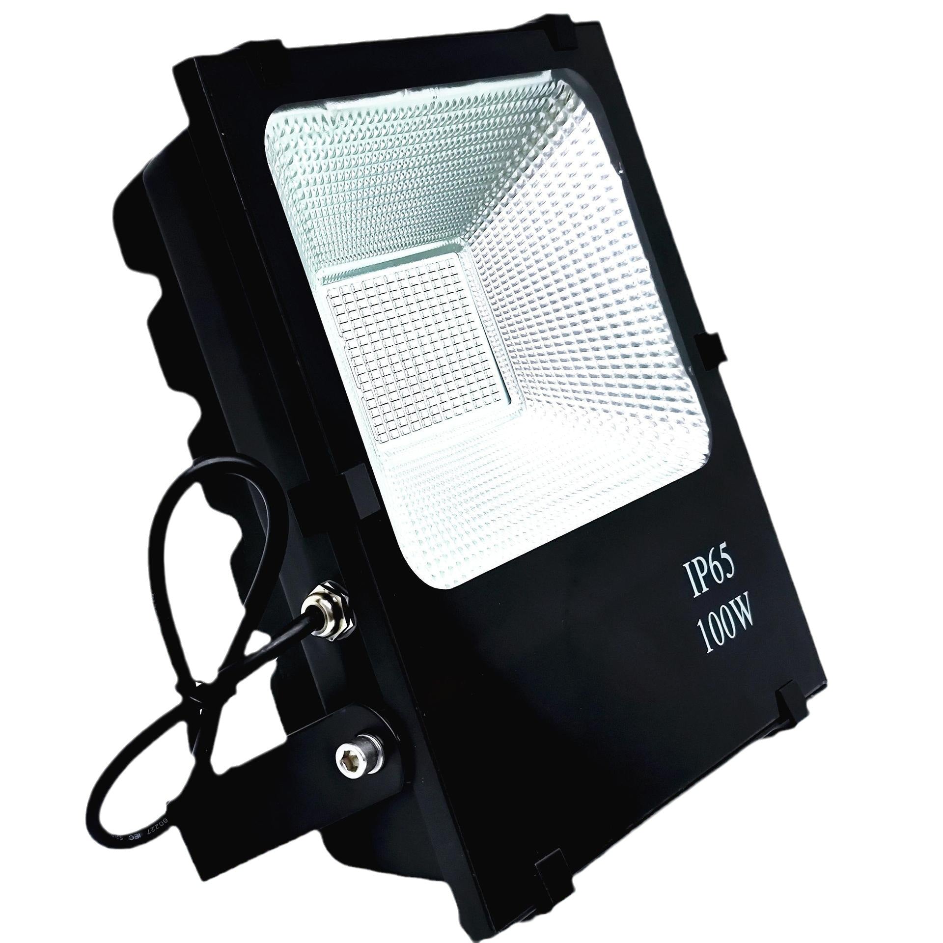 DMX512 RGBW/RGBWW LED Flood Light – 30W to 200W, 90° Beam Angle, IP66 Waterproof Stage and Landscape Light, Aluminum Housing, Tempered Glass, AC85–265V for Architectural, Wall Wash and Outdoor Lighting