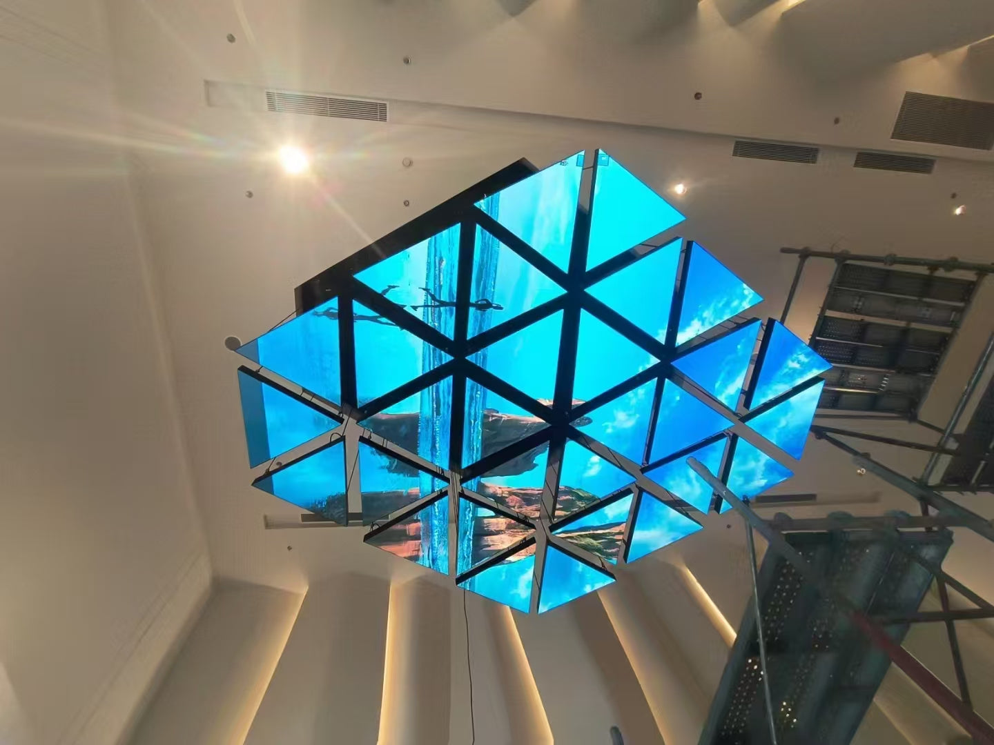 Customized Your Own LED Sphere and Turn Other Shape LED Display Screen in Mind to Real