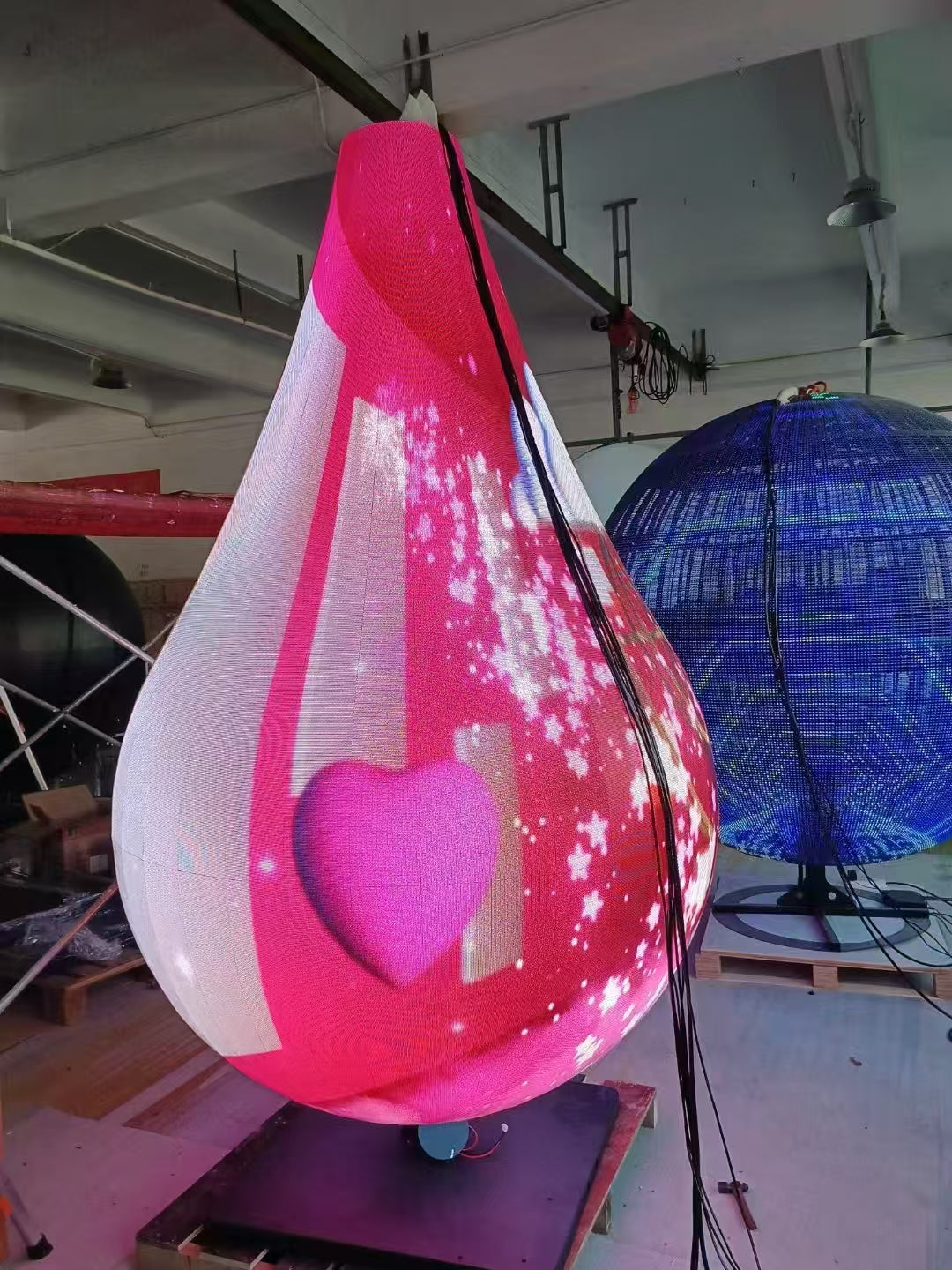 Customized Your Own LED Sphere and Turn Other Shape LED Display Screen in Mind to Real