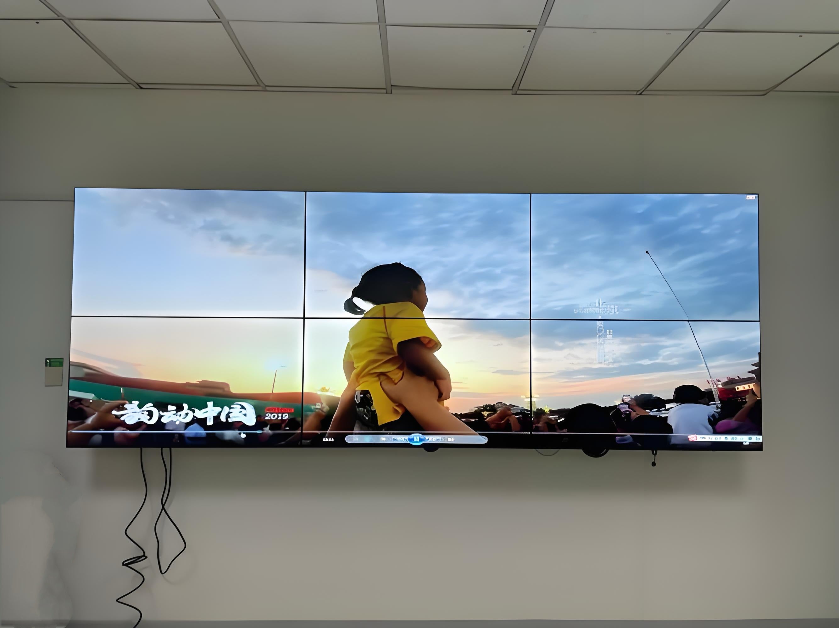 65” BOE LCD Video Wall – 3x2 Kit (6 Panels) | 1920x1080 FHD | 500 nits | Ultra Narrow Bezel 3.5mm | HDMI Splicer + Wall Mount Included