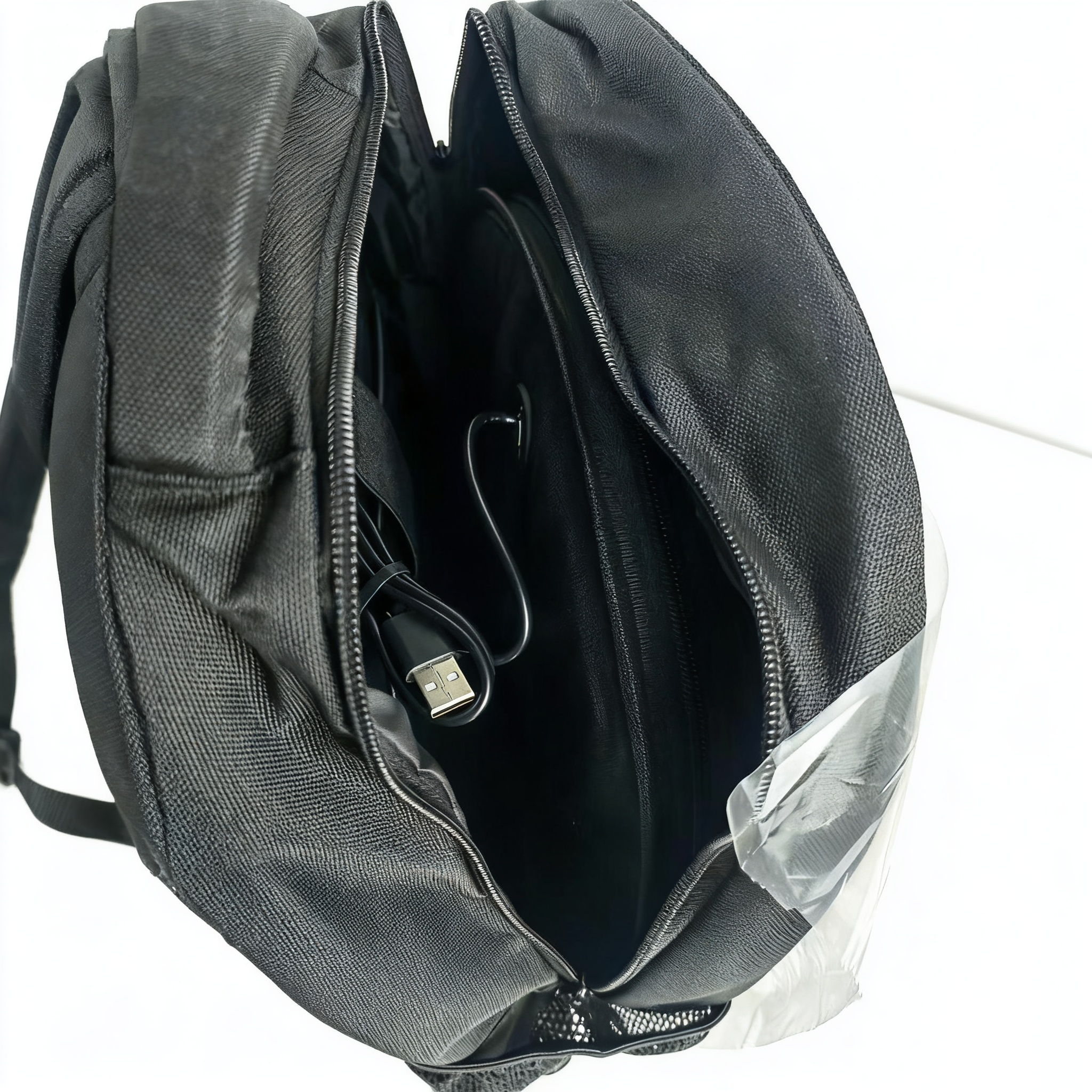 30cm (11.8”) DC5V 3D Hologram Fan Backpack Display | 2-Blade High Brightness LED Visual Player | Mobile Hologram Advertising | Portable Battery-Powered Option (No Battery Included) | Integrated Backpack Design