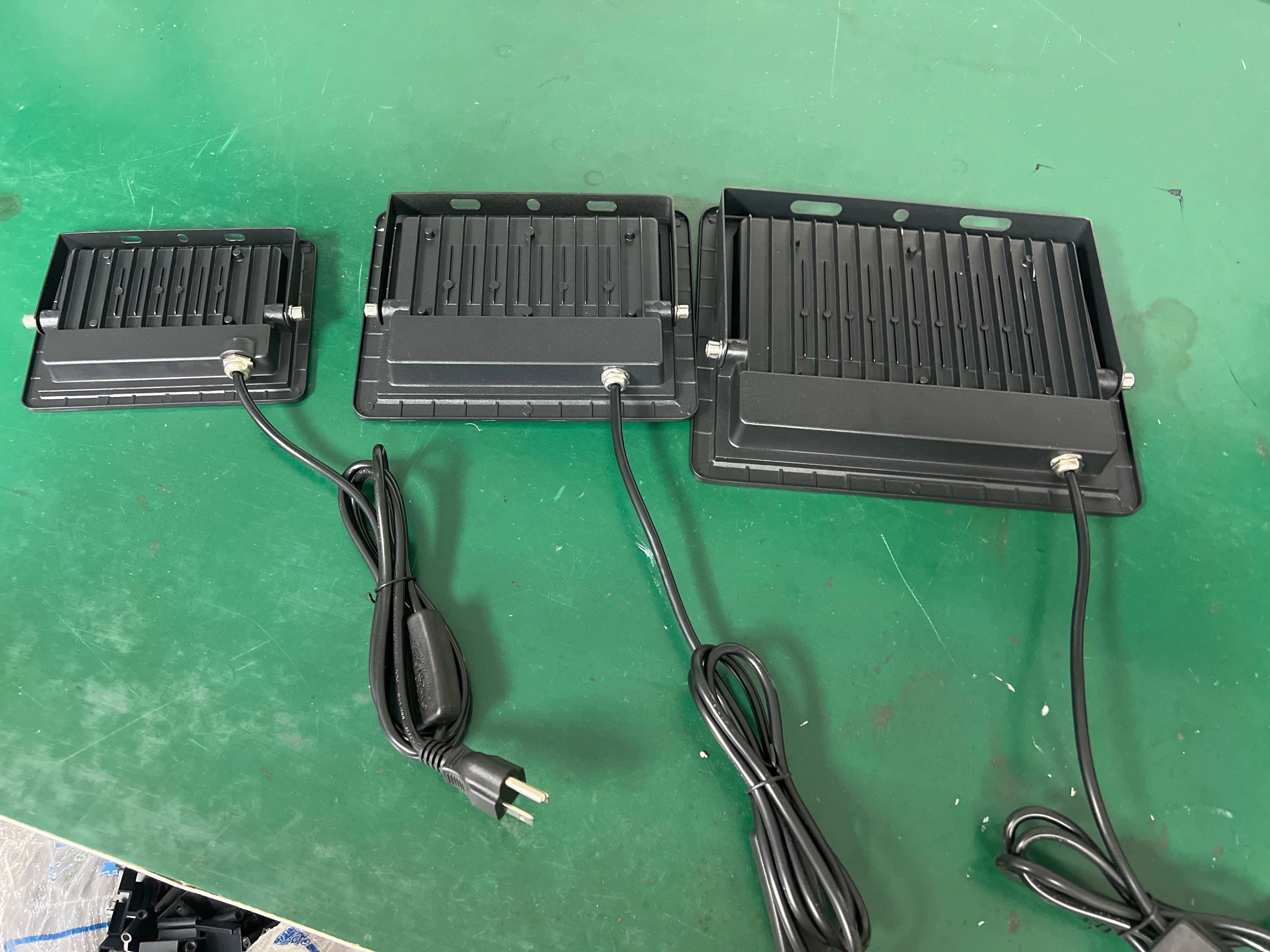 2 Pack Black Lights - 60W 395-400nm AC85-265V Upgraded LED Flood Light with Switch, Waterproof IP66 for Glow Party, Stage Lighting, Aquarium, Glow in The Dark, Body Paint, Fluorescent Poster, Neon Glow