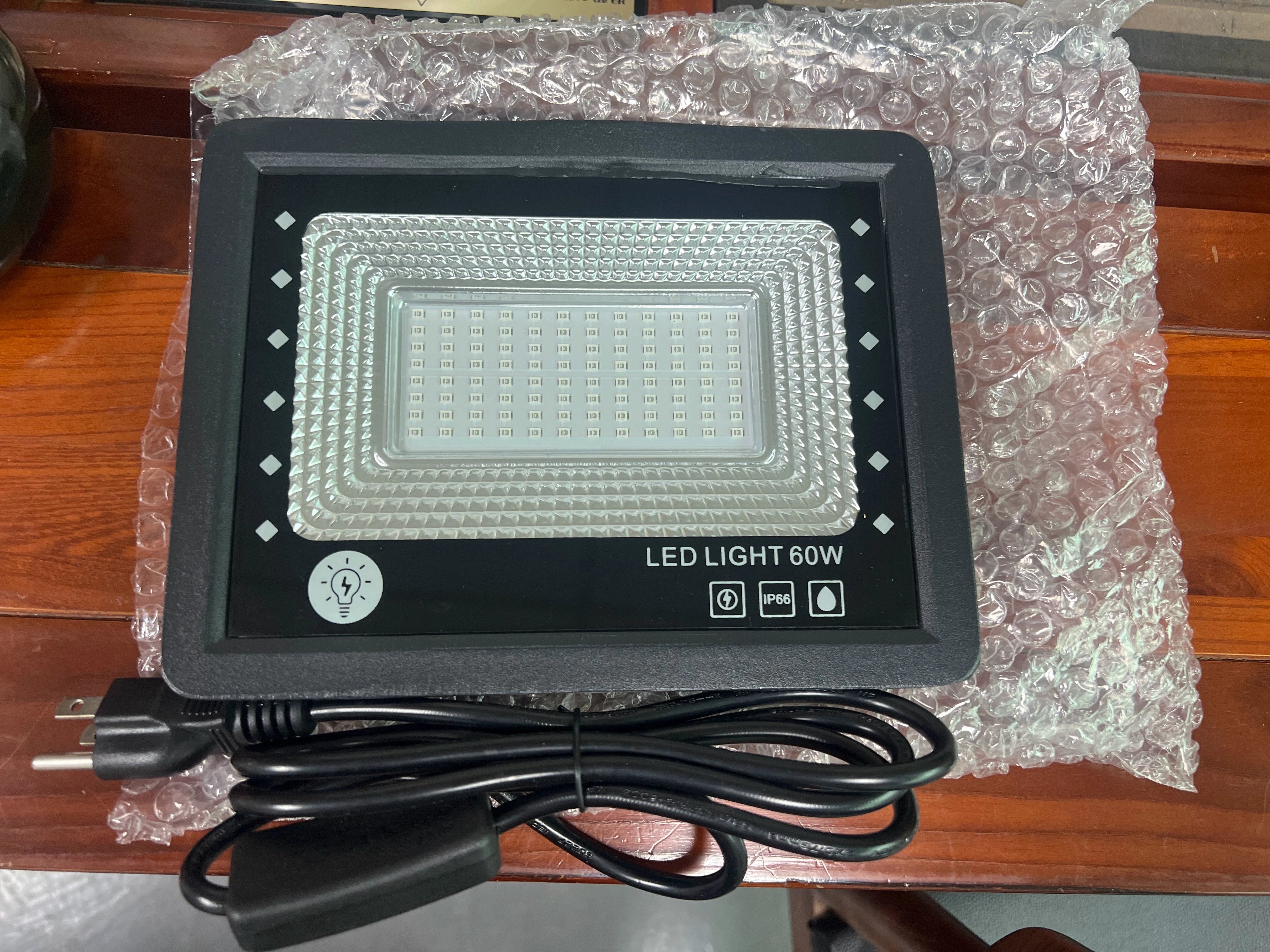 2 Pack Black Lights - 60W 395-400nm AC85-265V Upgraded LED Flood Light with Switch, Waterproof IP66 for Glow Party, Stage Lighting, Aquarium, Glow in The Dark, Body Paint, Fluorescent Poster, Neon Glow