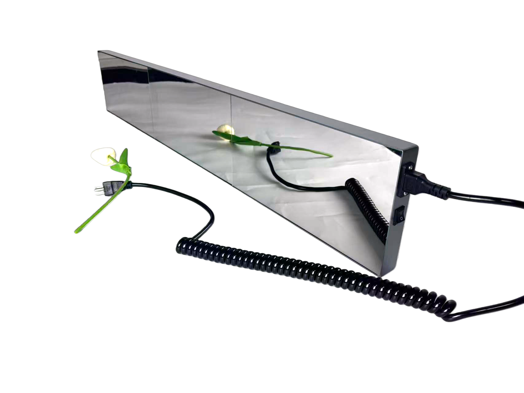 Rahmenloses LED-Ladendisplay der FL-Serie – P1.86 · 160×960 mm | LED-Bildschirm mit Spiegeloberfläche, nahtlos in modernes Ladendekor