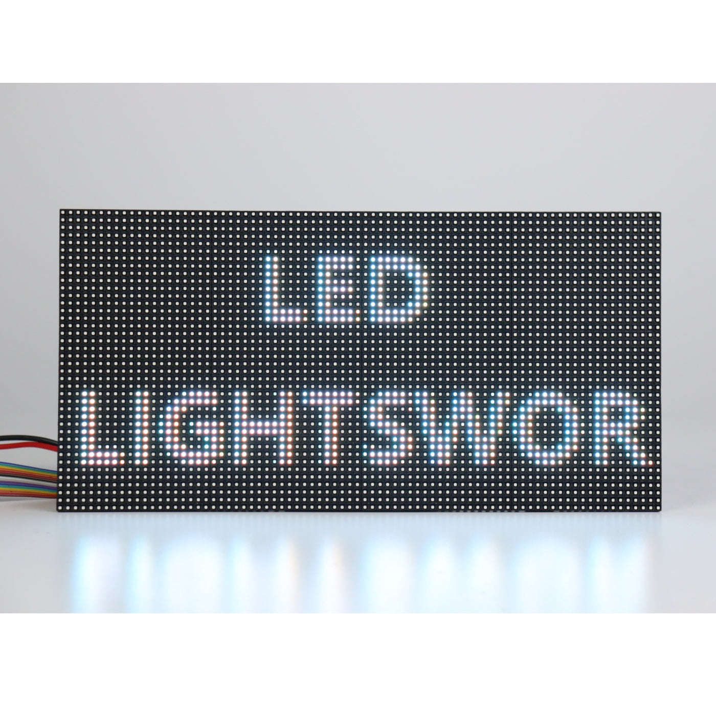 Module LED flexible d'extérieur série OF-3S – P4 | Panneau 320 × 160 mm | IP65 | Maintenance frontale | 4 500 nits