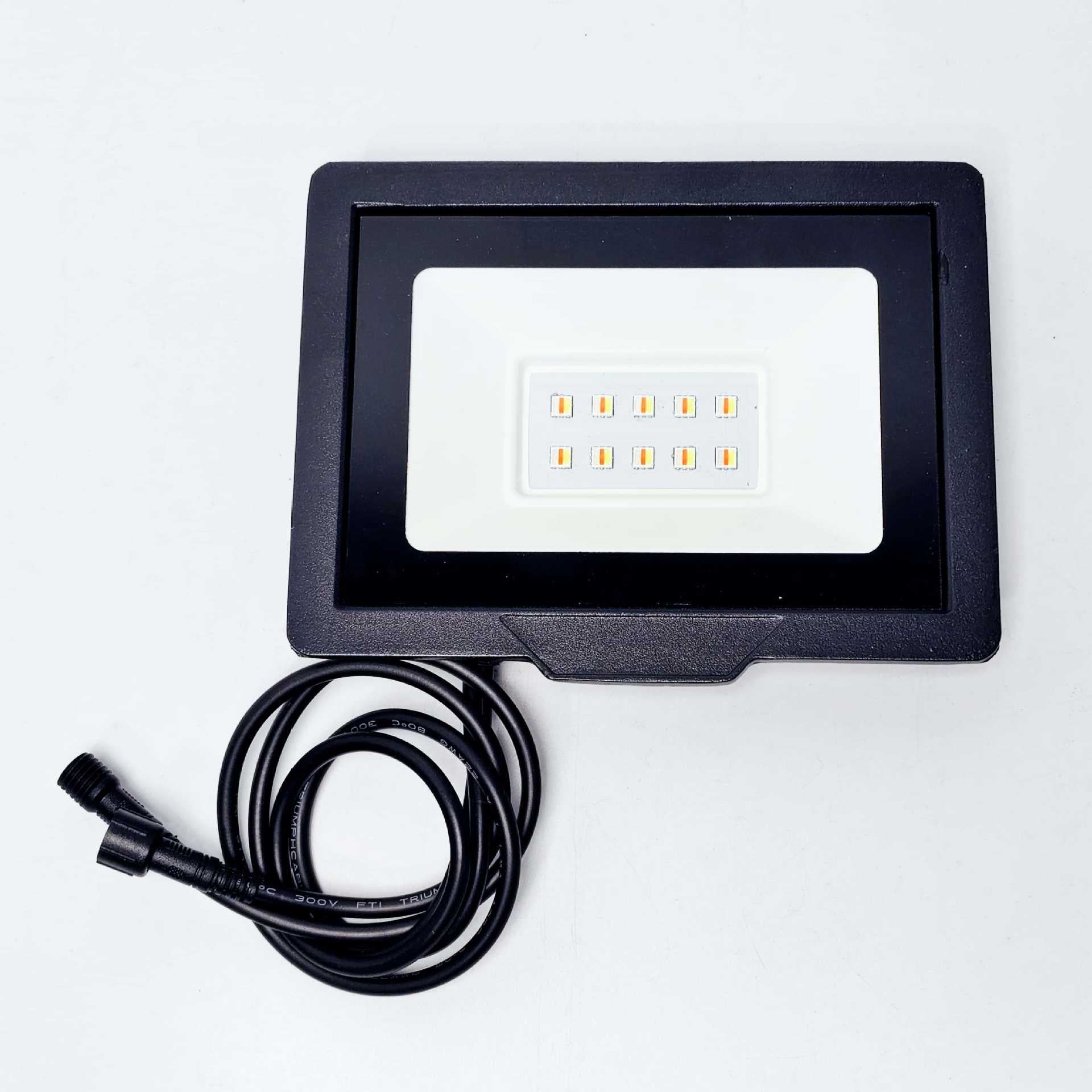 SPI WS2811 RGBIC Addressable LED Flood Light – 10W/20W/30W/50W, 24V DC IP66 Waterproof Outdoor Landscape Light, Aluminum Housing with Tempered Glass for Stage, Wall Wash, and Architectural Lighting