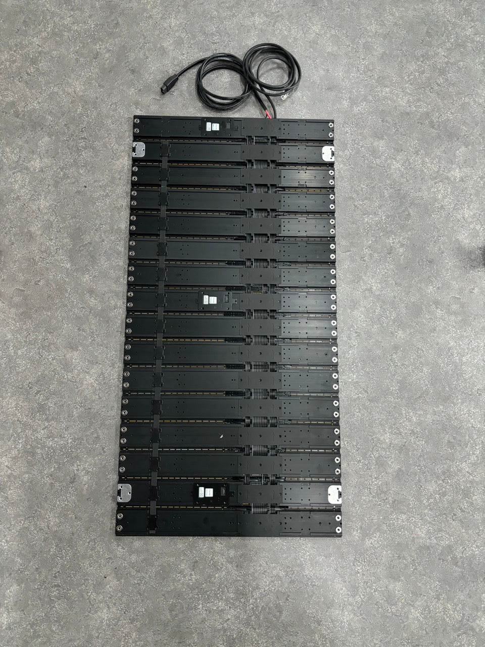 EP-RS Series Rollable LED Poster Display | 500×1000mm | P2.6 / P1.95 / P1.56 / P1.25 | Lightweight, Flexible & Portable | Supports Hanging & Magnetic Installation