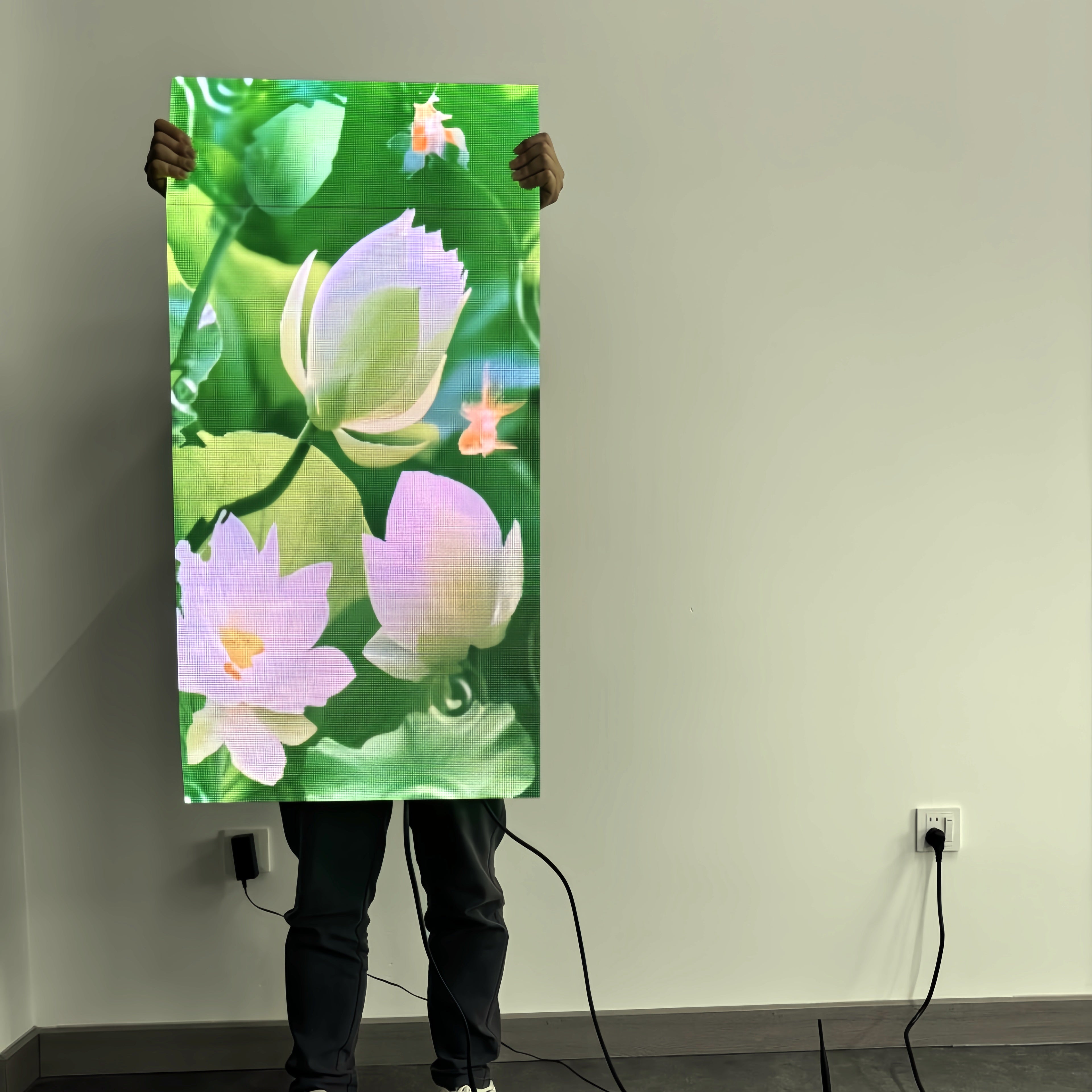 EP-RS Series Rollable LED Poster Display | 500×1000mm | P2.6 / P1.95 / P1.56 / P1.25 | Lightweight, Flexible & Portable | Supports Hanging & Magnetic Installation