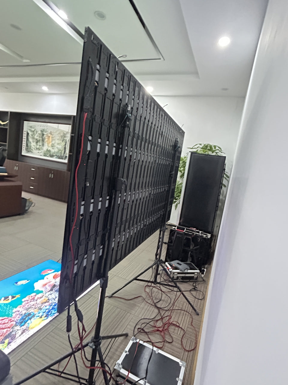 88 Zoll Rollfernseher P1.562 2x1 Meter 2SQM tragbarer LED-Bildschirm-Ausrüstung