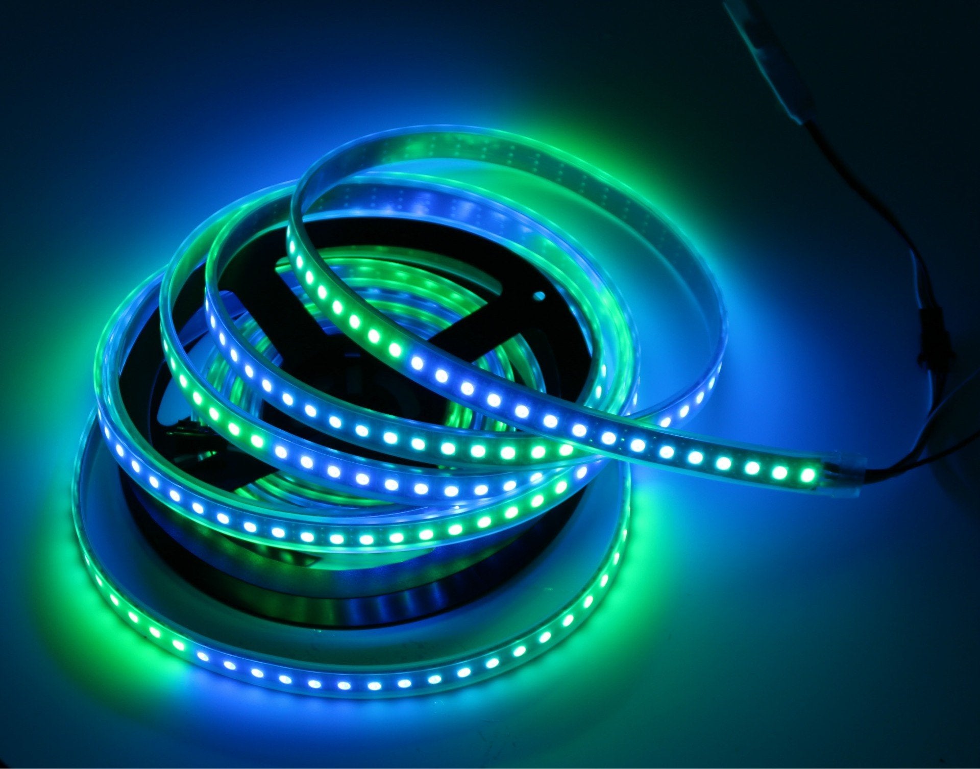 DC12V WS2815 RGBIC LED Strip Light - 10mm PCB | SMD5050 Individually Addressable | Breakpoint Resume | 30 / 60 / 96LEDs/M | White PCB | IP00 / IP65 / IP67 | Flowing Multicolor LED Strip for Party, Decoration, Home DIY Lighting Projects | 5/50M