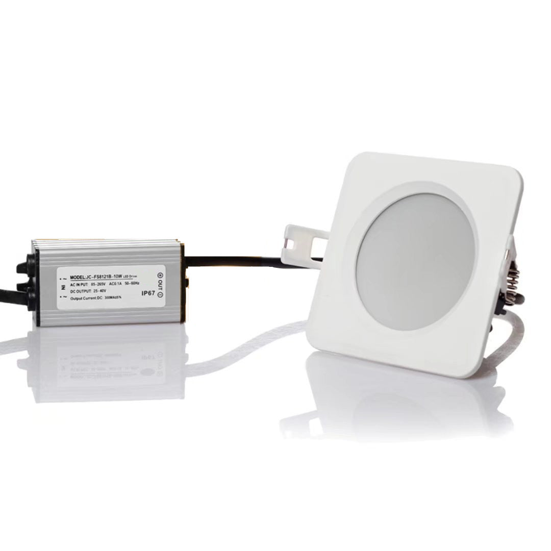 Spot LED carré étanche IP65 5 W/7 W/9 W/12 W/15 W, IRC > 80, pour douche, sauna et éclairage extérieur