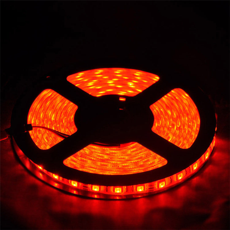 Bande lumineuse LED RGB 5 m SMD5050 300 LED étanche avec changement de couleur