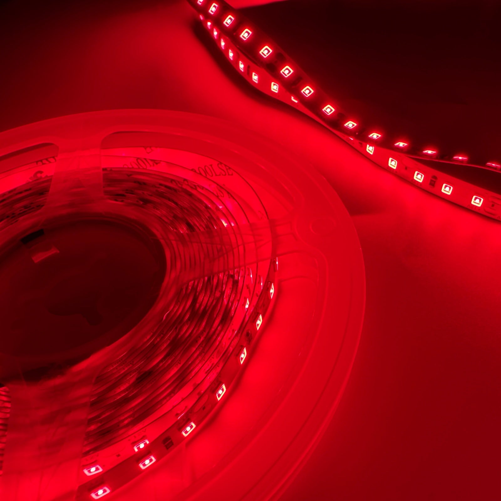 660–670nm SMD2835 DC12V Red LED Strip Light – Deep Red Light for Therapy & Growth, 60/120/240 LEDs/m, 5 Meters, IP00/IP65