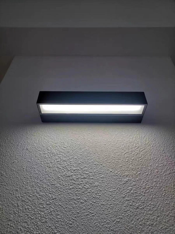 Outdoor LED Wall Light, Long Black Aluminum LED Wall Sconce - 12W / 18W / 28W | 3000K / 6000K | IP65 Waterproof Square Aluminum Wall Lamps