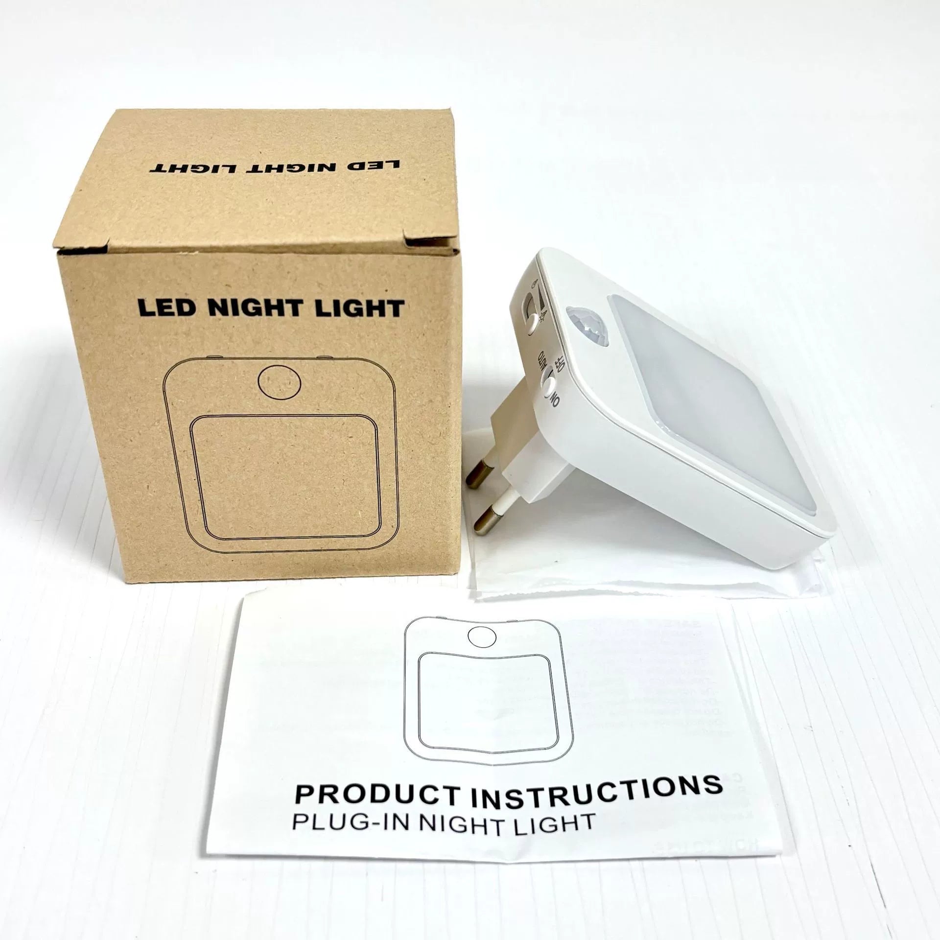 Plug-in LED Motion Sensor Night Light – US / EU Plug | Warm White / Daylight White | PIR Motion Activated LED Night Light for Hallway, Bedroom, Bathroom, Kitchen, Stairway | 2 / 4 / 10-Pack