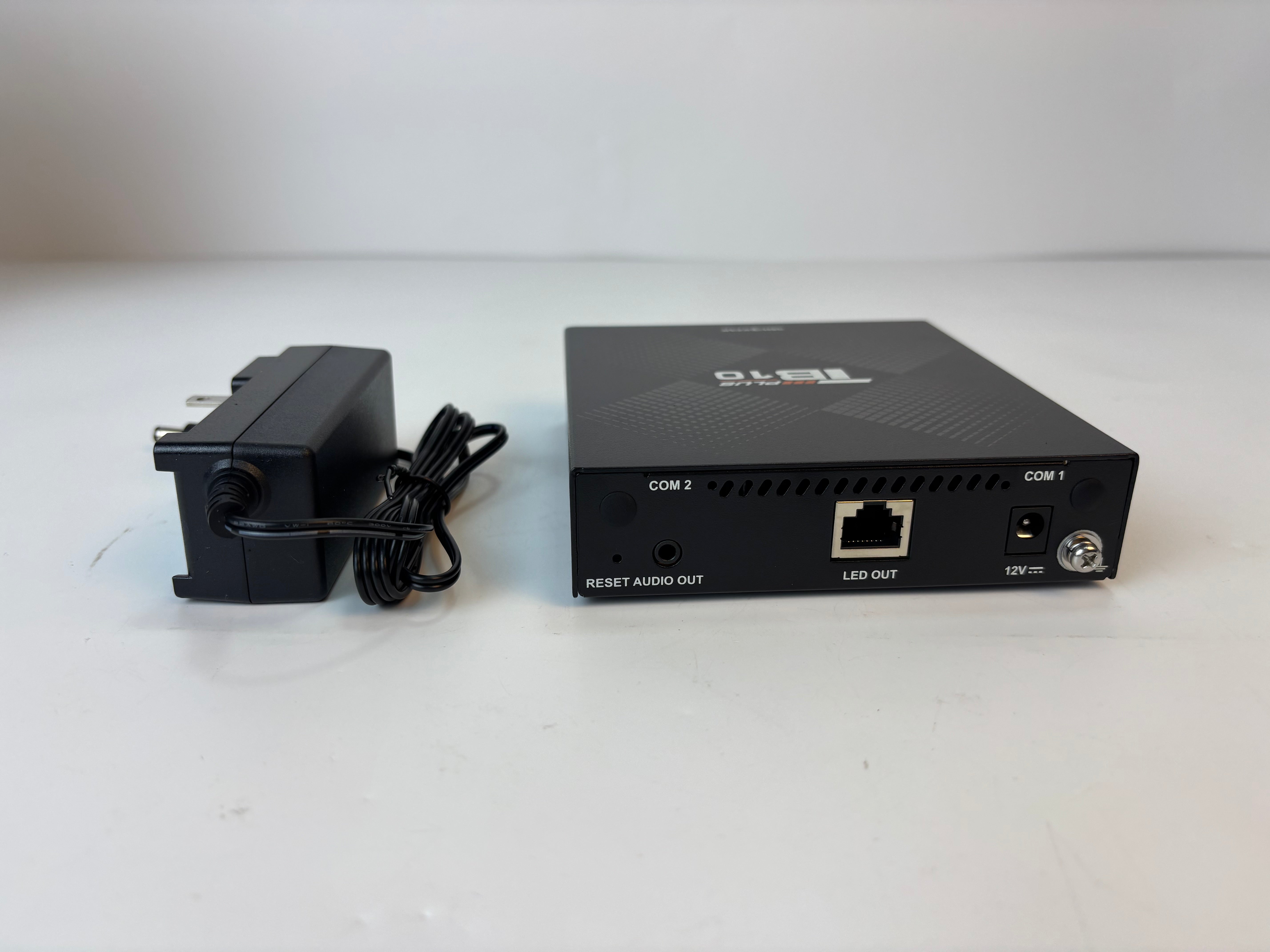 Novastar TB10 Plus Taurus Multimedia Player w/ 0.65 Million Pixel Loading Capacity