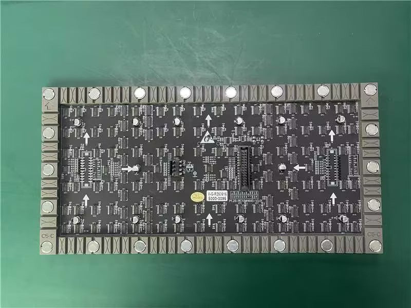 Module LED flexible d'intérieur série IF-3S – P1.25 | 320 × 160 mm | CMS | Coque arrière souple avec aimant | 600 nits 